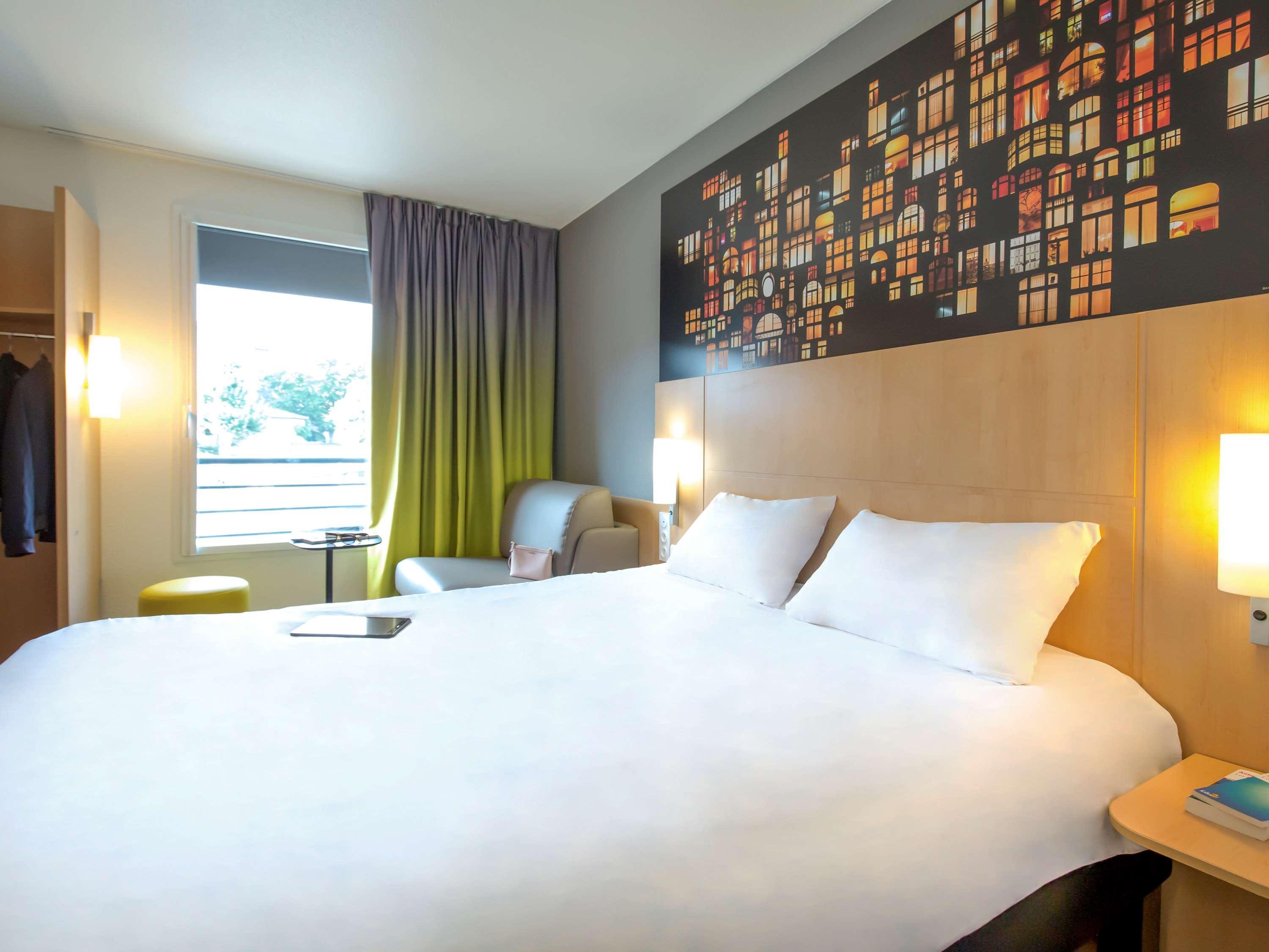Готель Ibis Lyon Sud Vienne Saint-Louis Екстер'єр фото